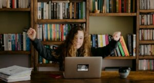 15 E-learning Statistics for 2021 to Amaze You