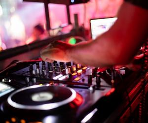 Become a DJ