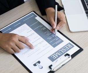 Offer A CV Design Or Review Service