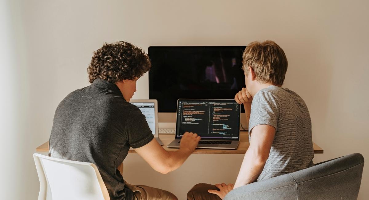 How To Become a Full Stack Developer